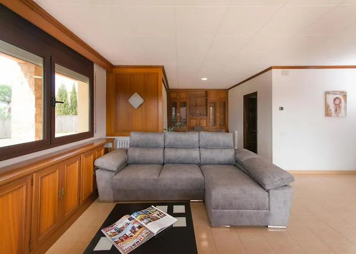Emporion Puigsesforques House In Calonge Spacious And Bright